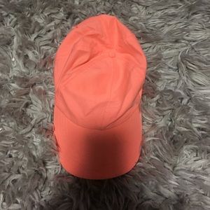 Orange/ pink hat!